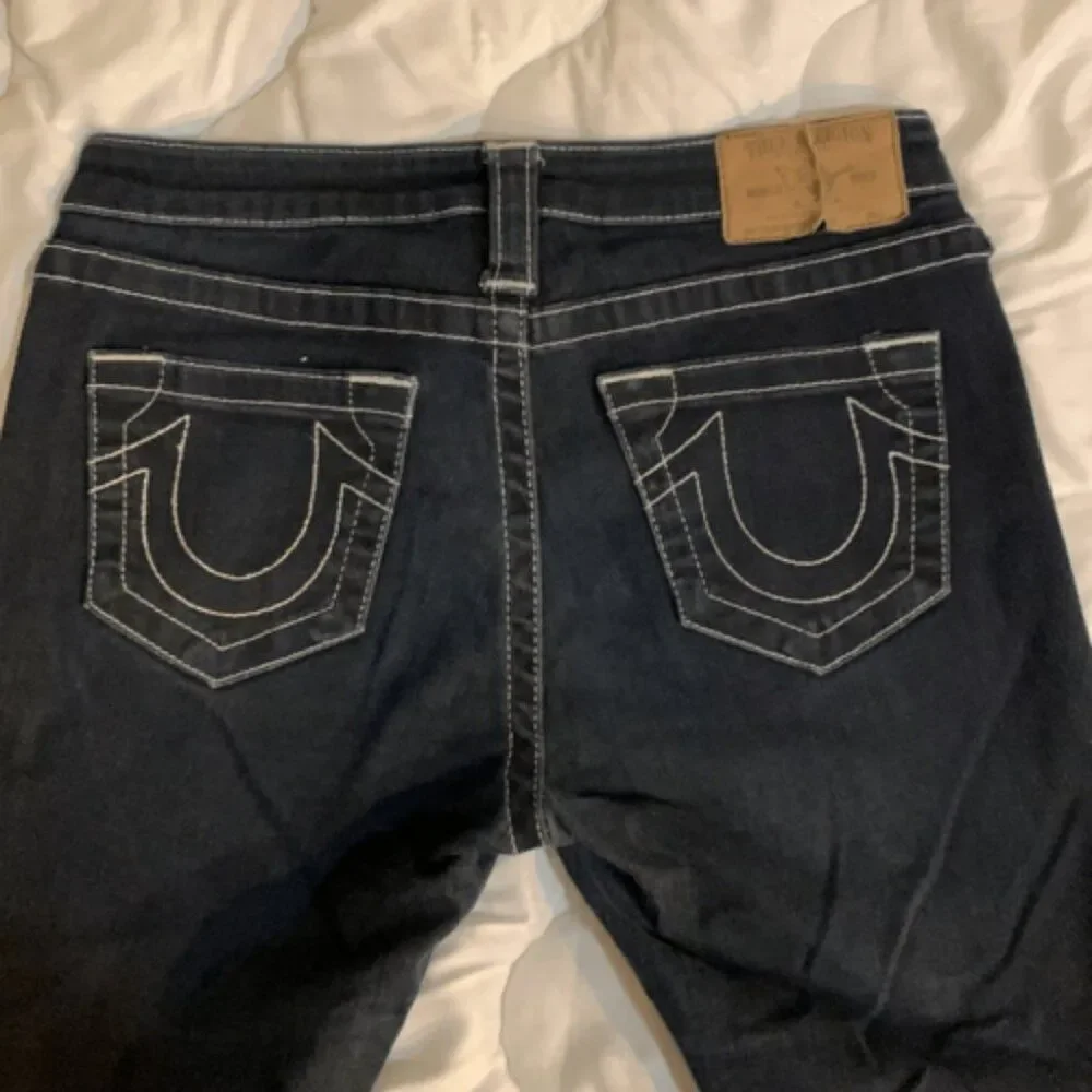 True Religion Super Skinny Size 27 Black Inseam 27 inches